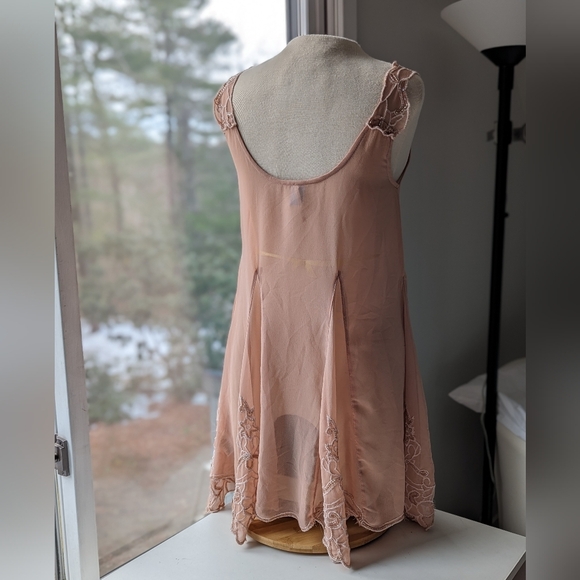Free People Sheer Peachy Beaded‎ Applique Dress - Picture 9 of 16